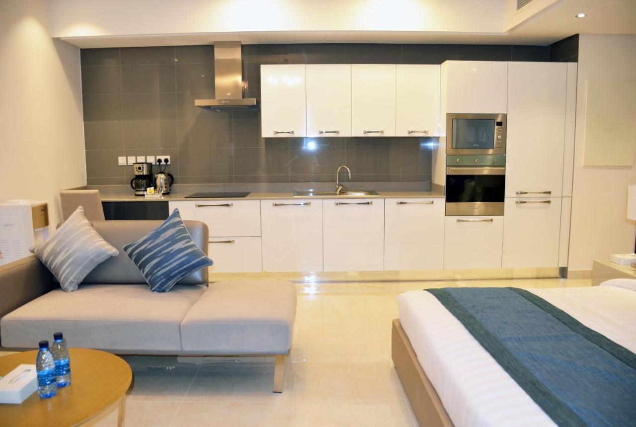The Lodge Suites Manama Eksteriør bilde