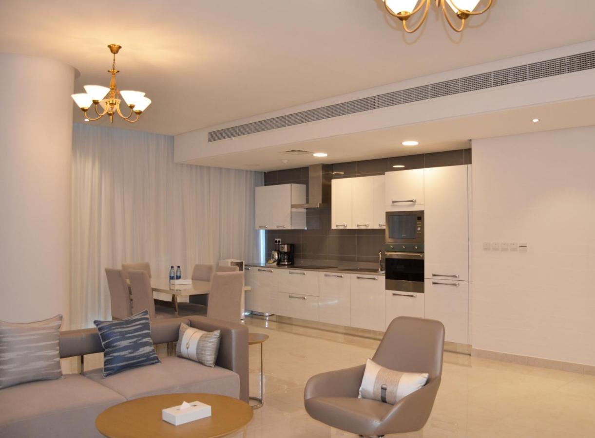 The Lodge Suites Manama Eksteriør bilde